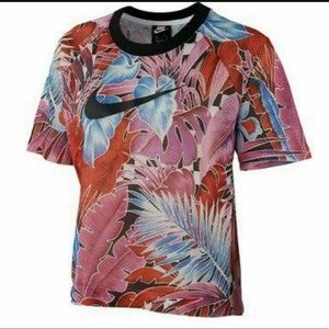 NEW Nike Womans Floral Palm Breathable Shirt Medium Sports Basketball Track